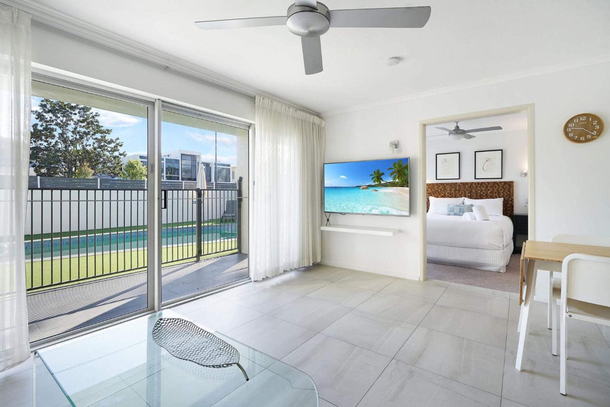 Noosa Parade Holiday Inn Bagian luar foto