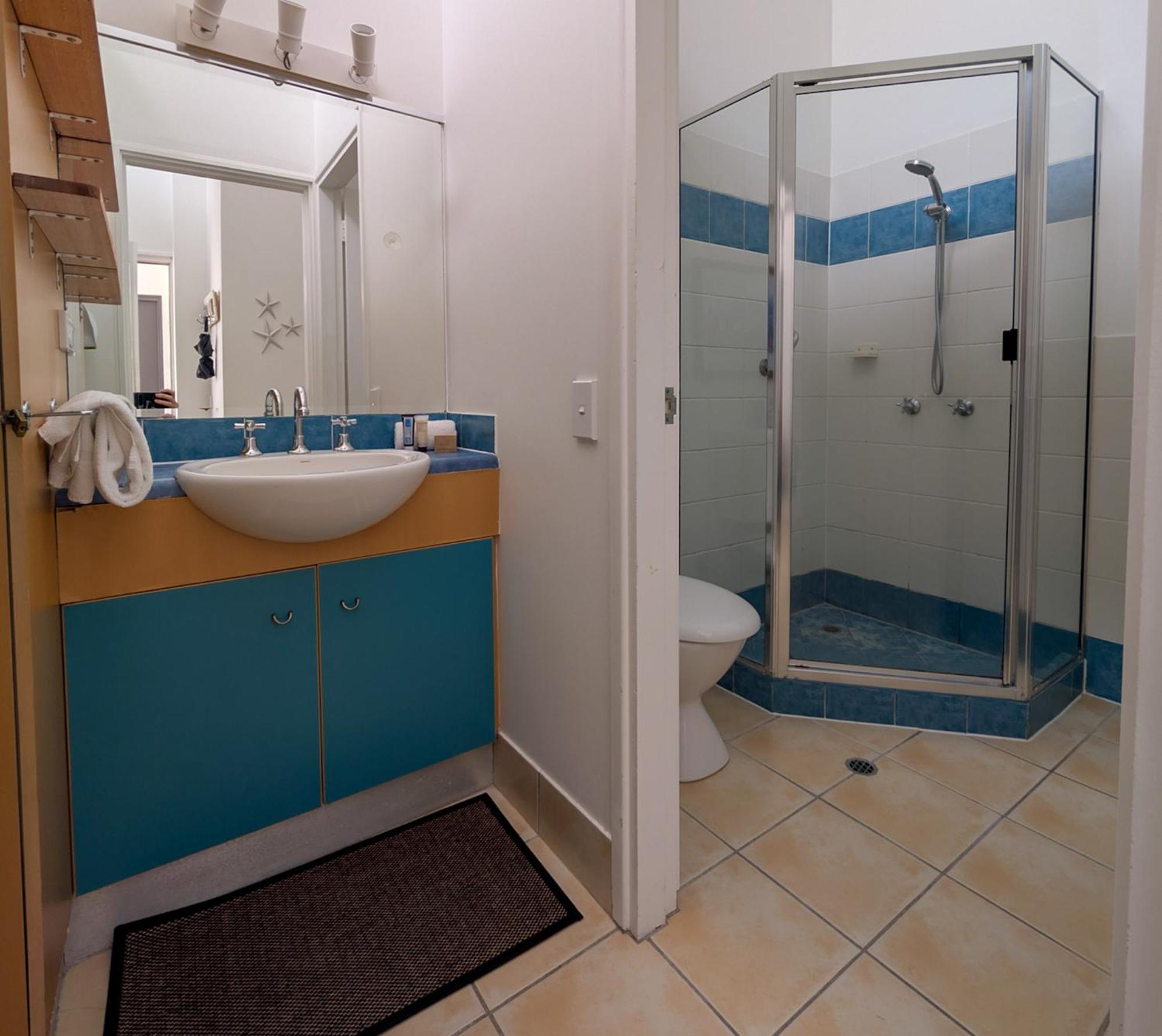 Noosa Parade Holiday Inn Bagian luar foto